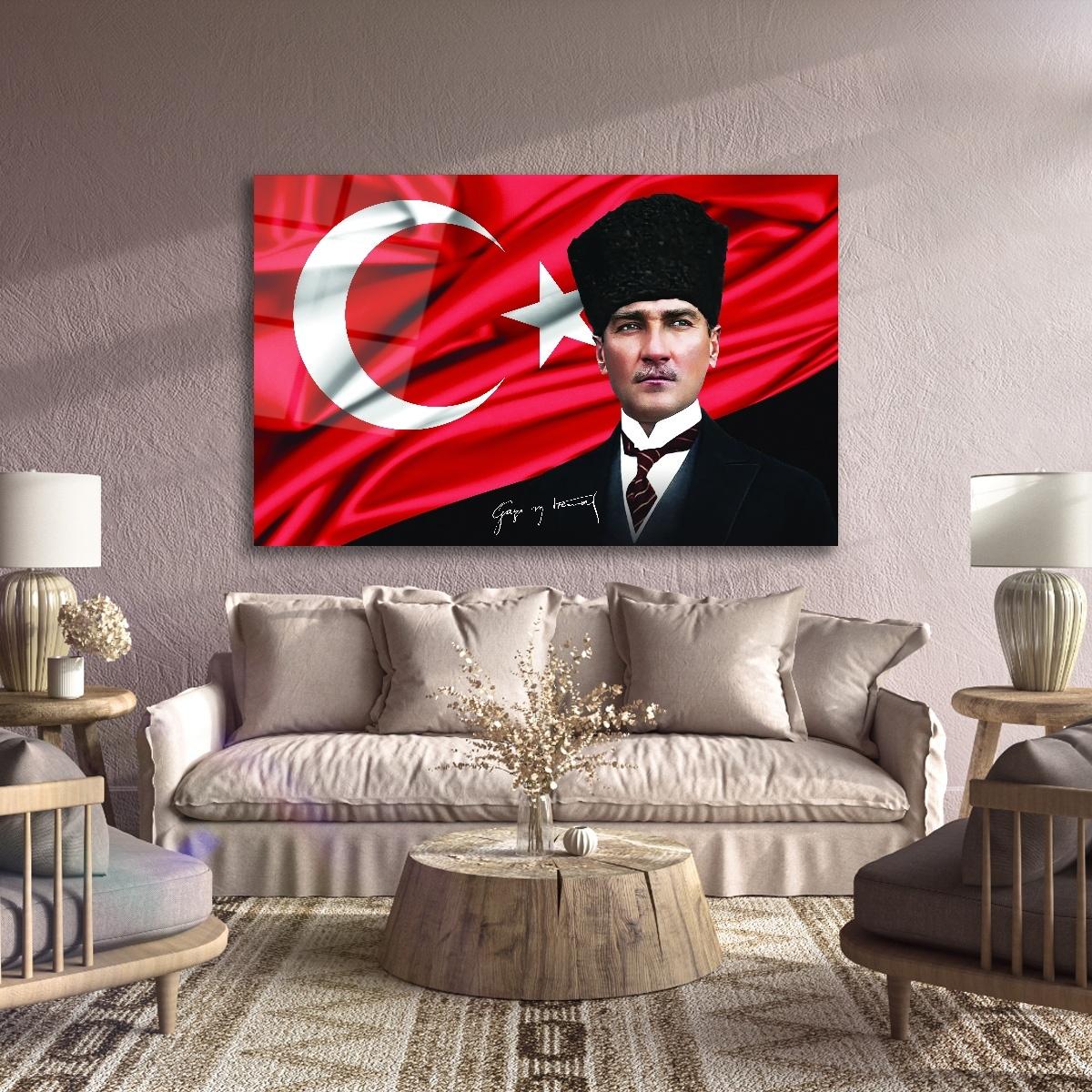 Atatürk%20ve%20Bayrak%20Cam%20Tablo