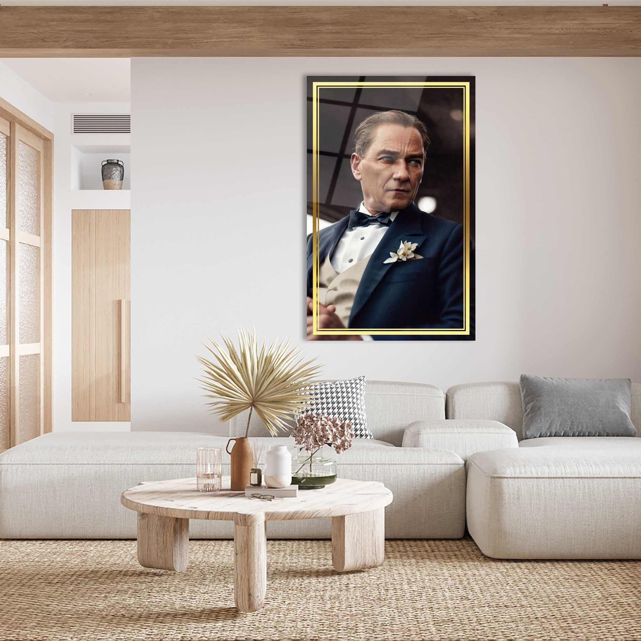 Dikey%20Şık%20Tasarım%20Atatürk%20Portre%20Cam%20Tablo