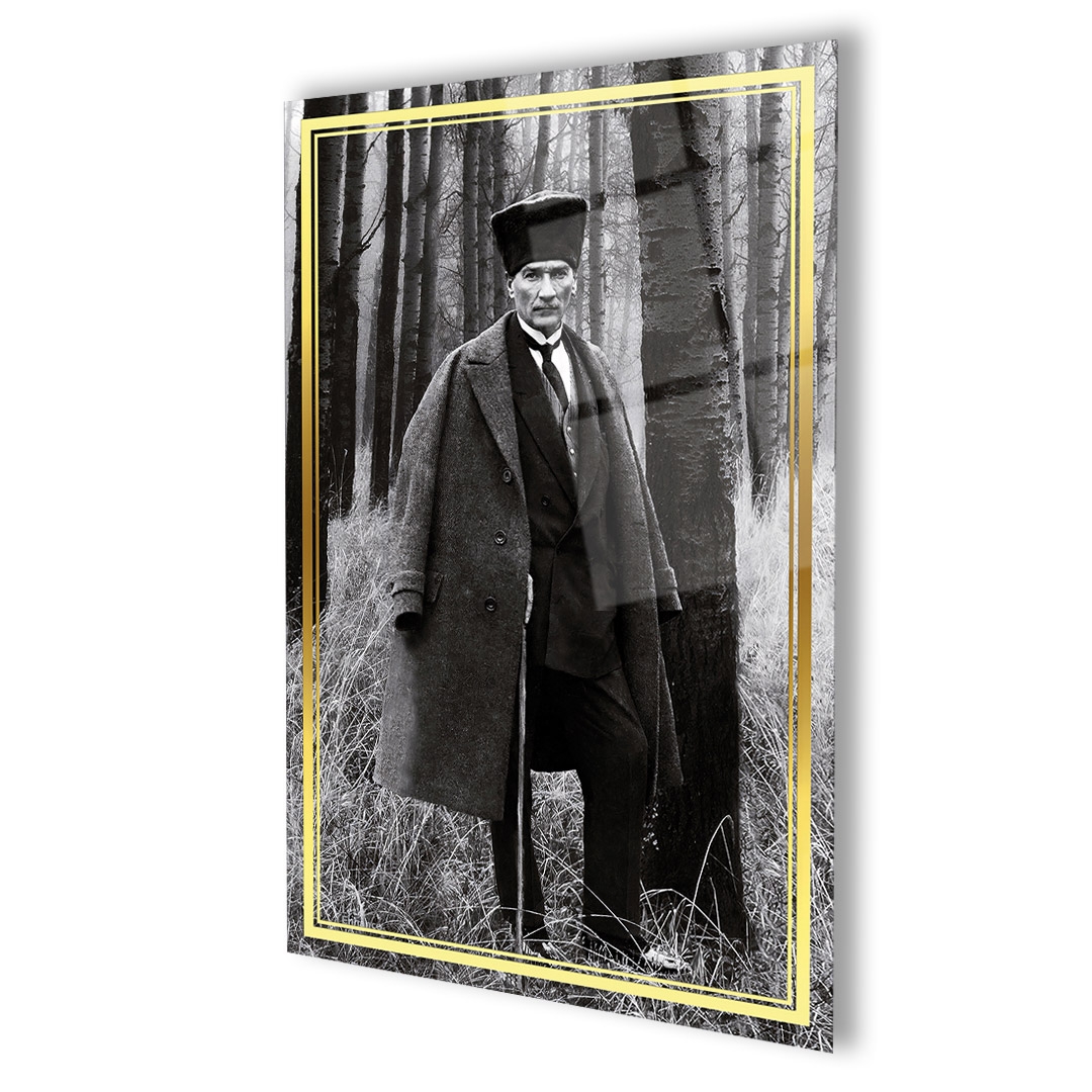 Dikey%20Sarı%20Çerçeveli%20Atatürk%20Cam%20Tablo