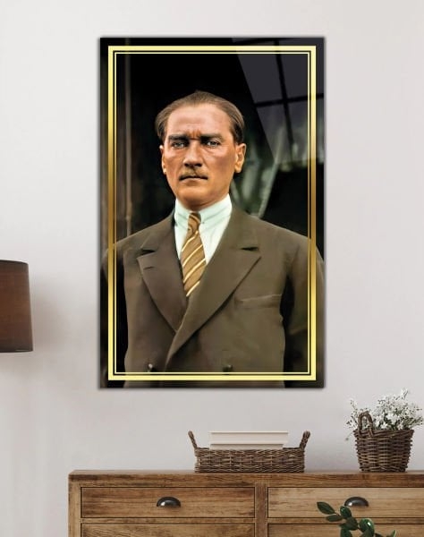 Atatürk%20Portre%20Cam%20Tablo%20Hediyelik%20Büyük%20Cam%20Tablo