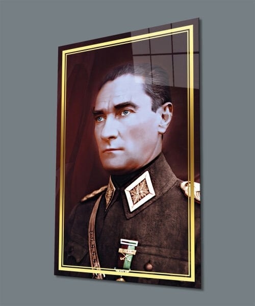 Atatürk%20Portre%20Üniformalı%20Hediyelik%20Cam%20Tablo