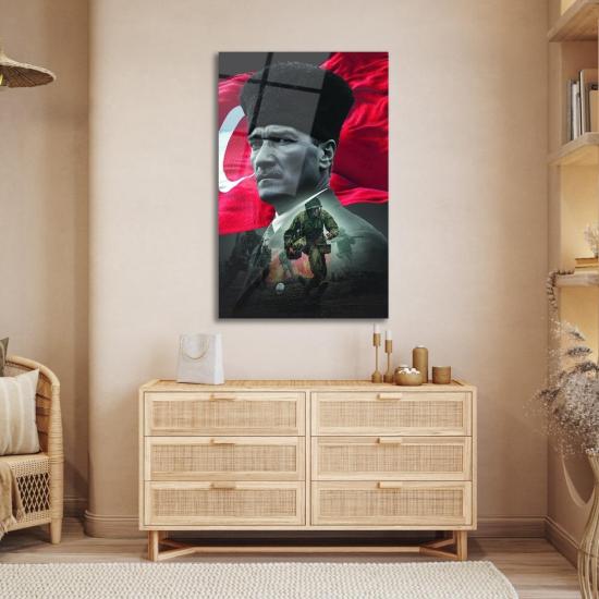 Siyah Kırmızı Atatürk ve Bayrak Cam Tablo