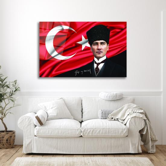 Atatürk ve Bayrak Cam Tablo