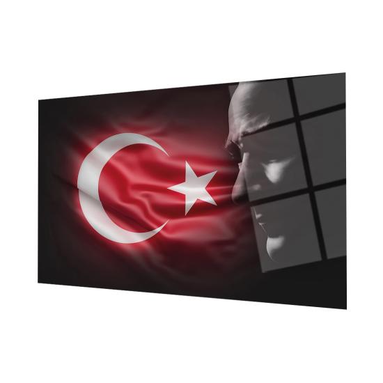 Atatürk ve Bayrak Siyah Fonlu Cam Tablo