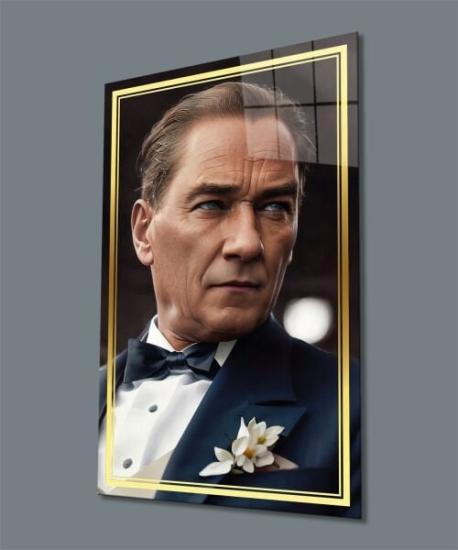 Dekoratif Atatürk Portre Dikey Cam Tablo